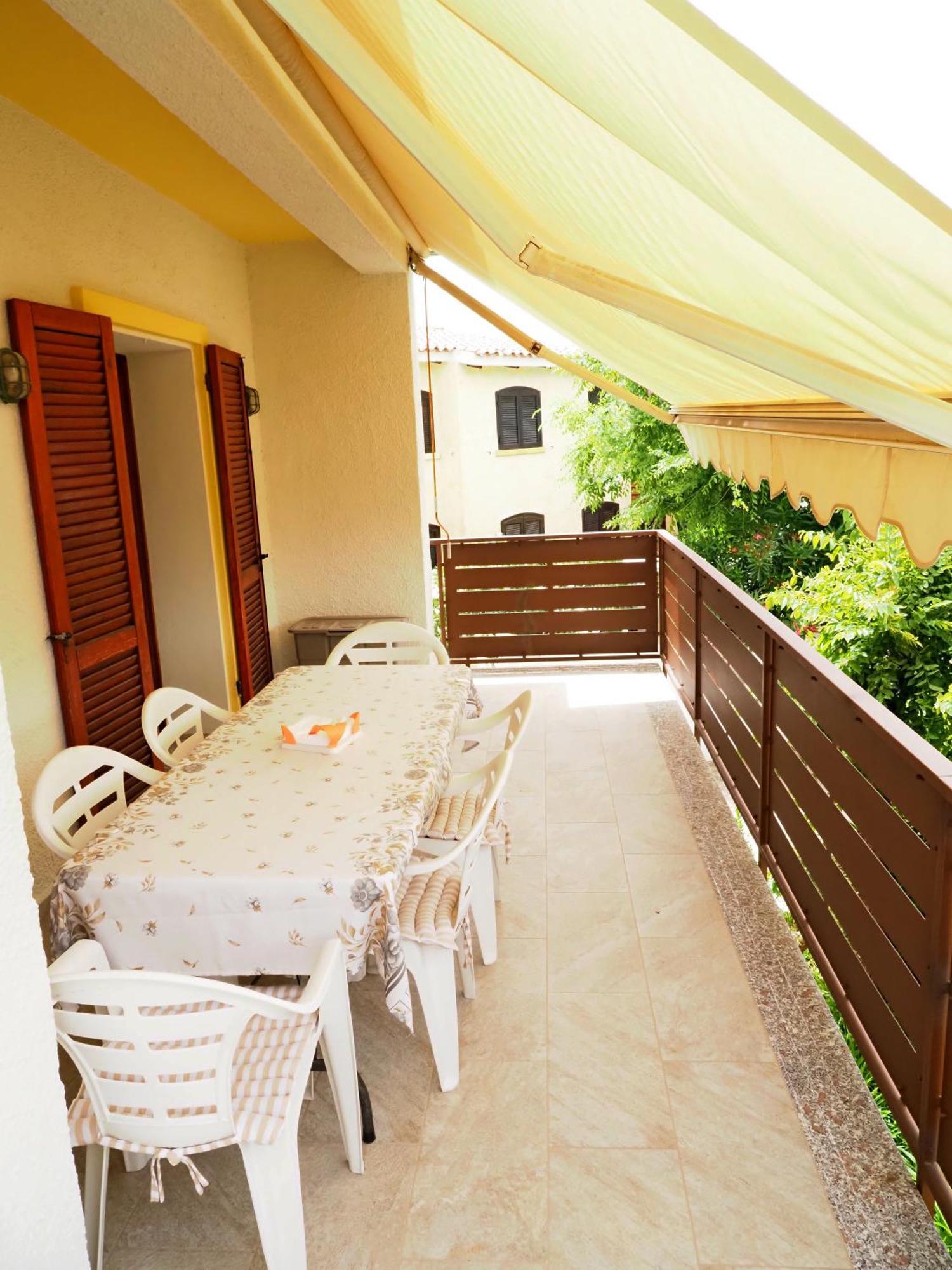 Spacious Apartment By The Sea Cannigione Exterior photo